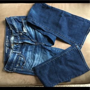 American Eagle Skinny Kick Jeans